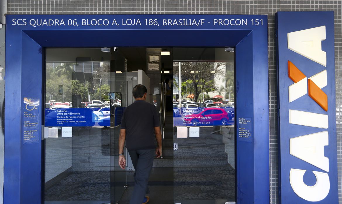 CAIXA PAGA HOJE AUXÍLIO EMERGENCIAL PARA 3,3 MILHÕES DE PESSOAS